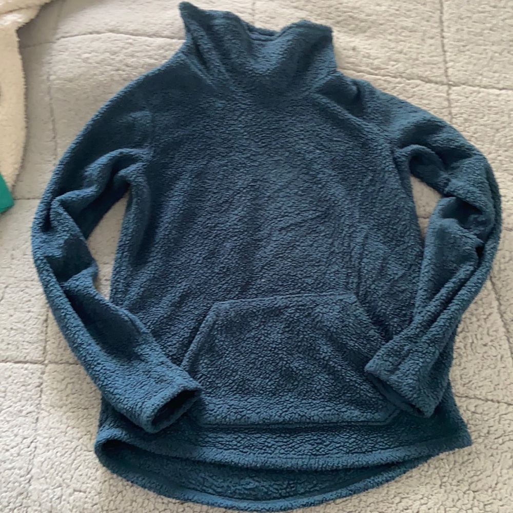 Fluffy turtle neck